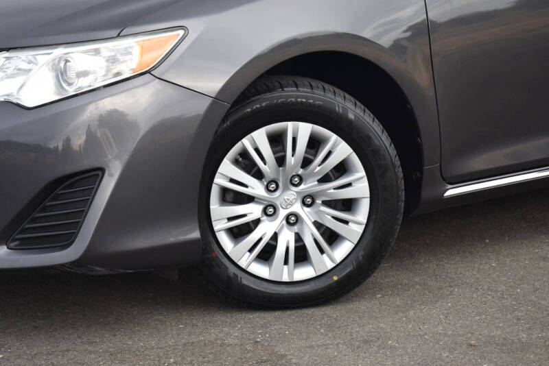 2012 Toyota Camry LE