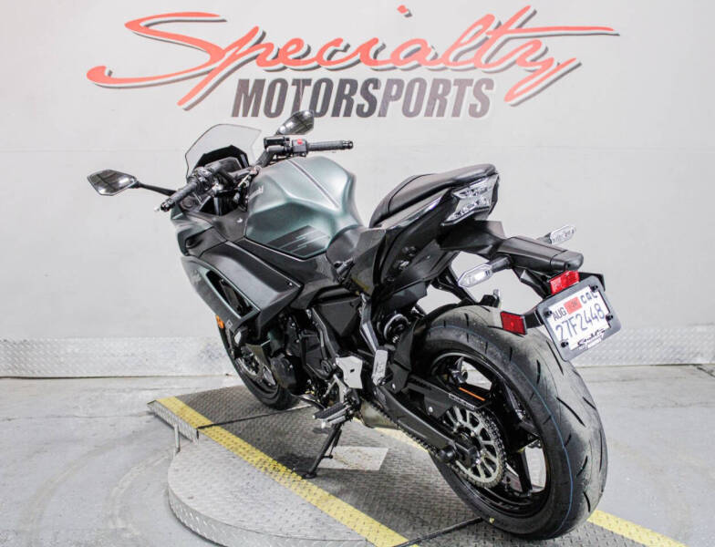 2025 Kawasaki Ninja 650 ABS