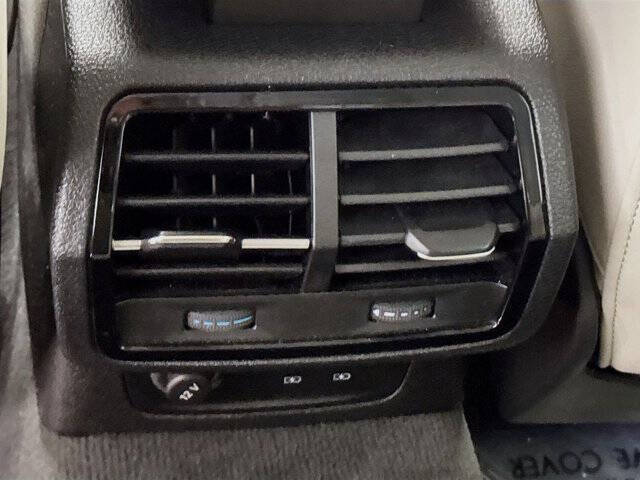 2022 Audi Q3 quattro S line Prem Plus 45 TFSI