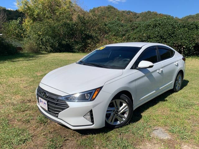 2020 Hyundai ELANTRA for sale at Tim Short CDJR Hazard in Hazard, KY