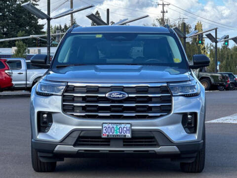 2025 Ford Explorer Active