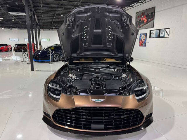 2025 Aston Martin Vanquish