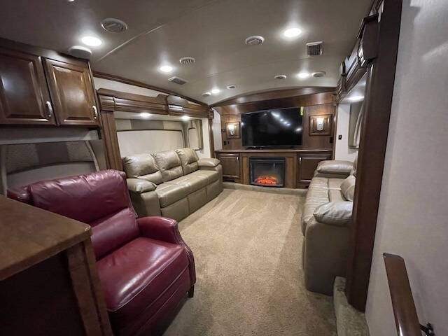 2016 Forest River Cardinal