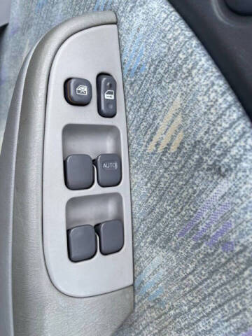 1997 Isuzu Elf Camper