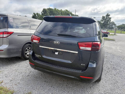 2016 Kia Sedona EX