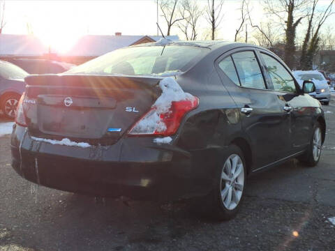 2014 Nissan Versa 1.6 SL