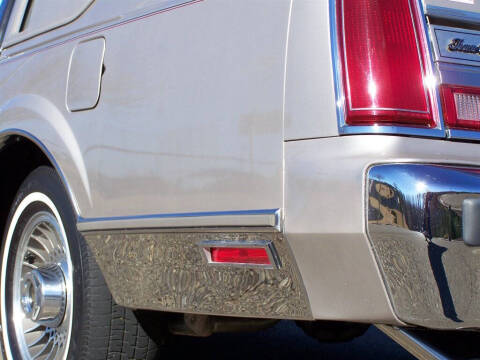 1988 Lincoln Town Car Signature