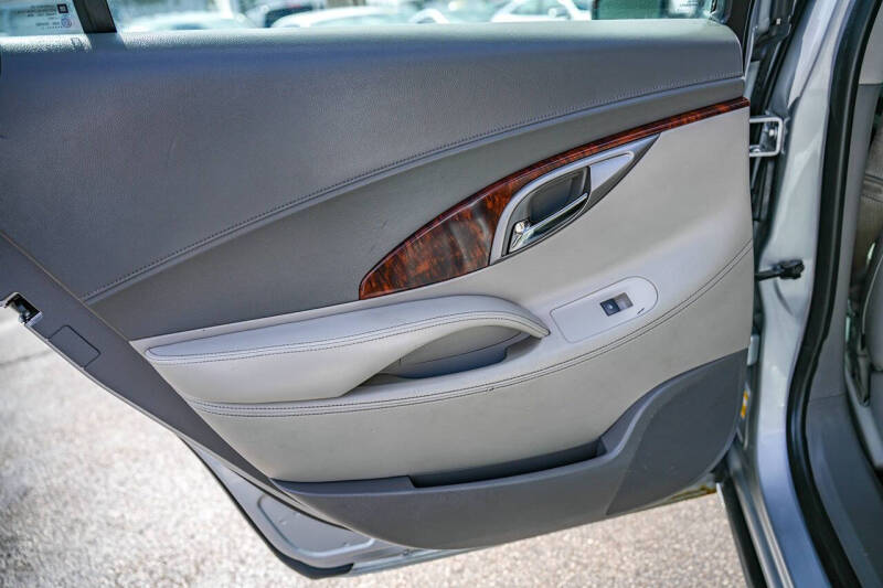 2012 Buick LaCrosse Premium 1