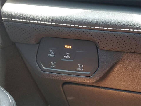 2026 Volkswagen Atlas SE