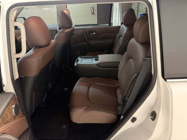 2024 Infiniti QX80 Premium Select