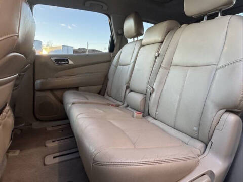 2013 Nissan Pathfinder SL