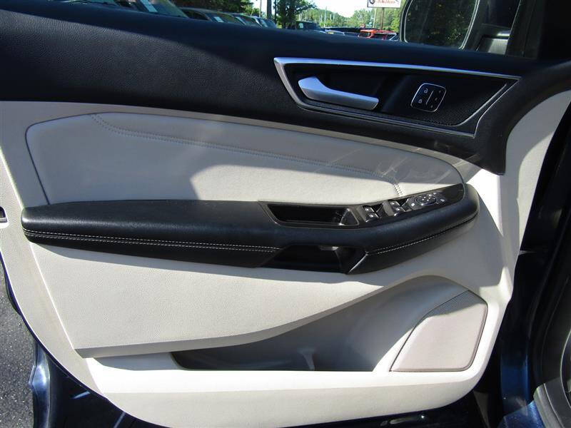 2017 Ford Edge Titanium