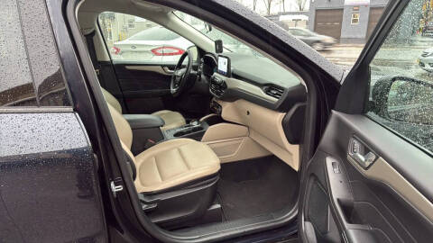 2021 Ford Escape Hybrid SEL