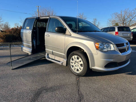 2016 Dodge Grand Caravan for sale at ULTIMATE MOTORS in Midlothian VA