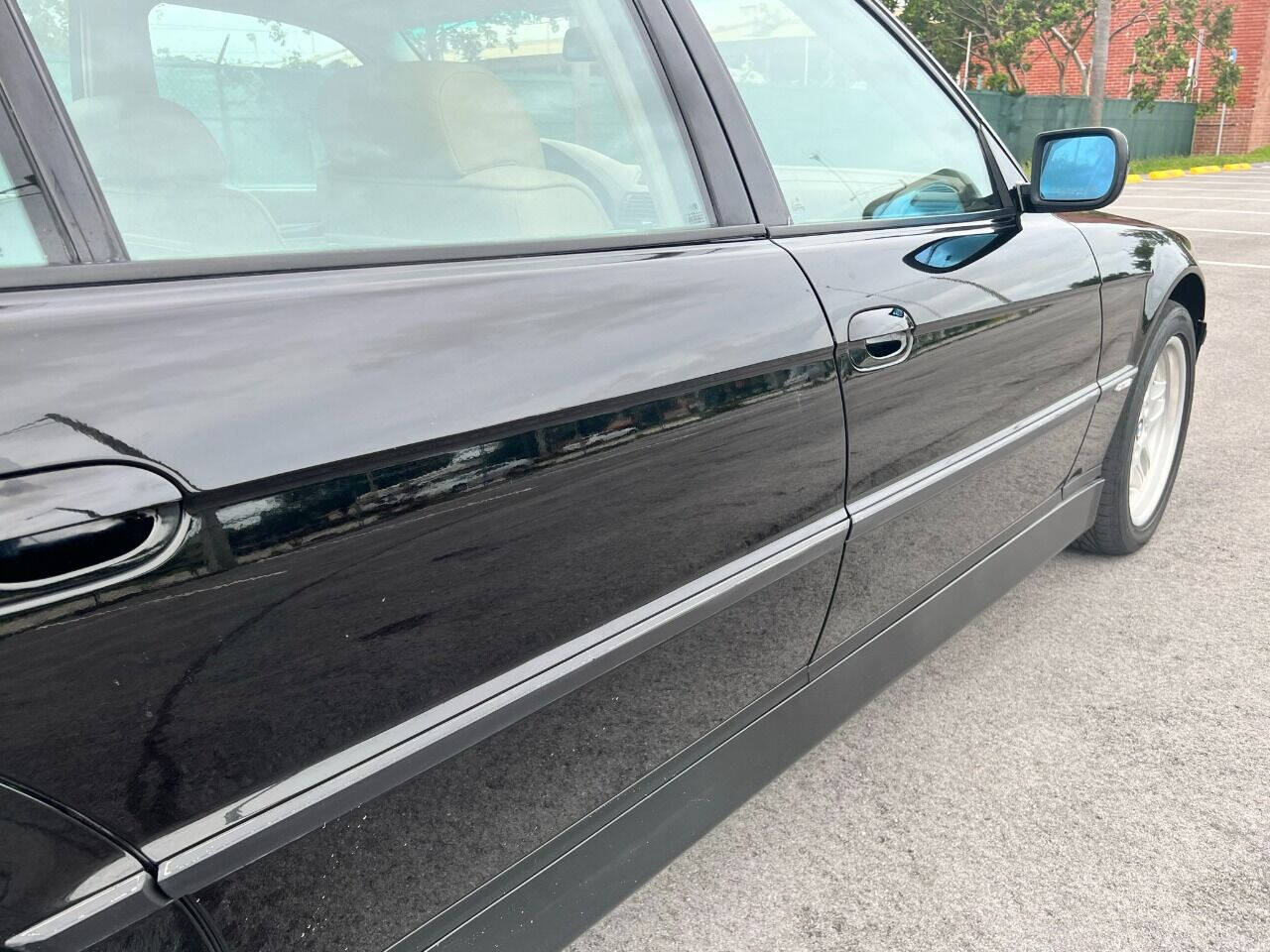 2000 BMW 7 Series  - $13,900
