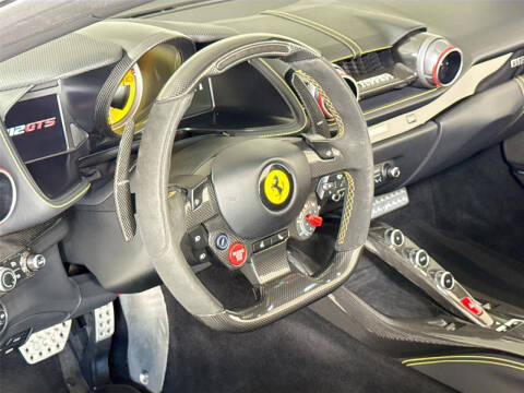 2021 Ferrari 812 GTS