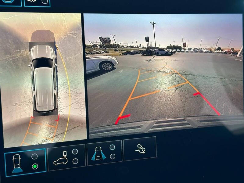 2025 GMC Yukon XL Elevation