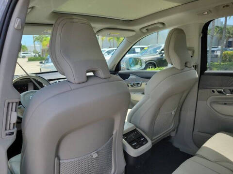 2024 Volvo XC90 B6 Plus Bright Theme 7P