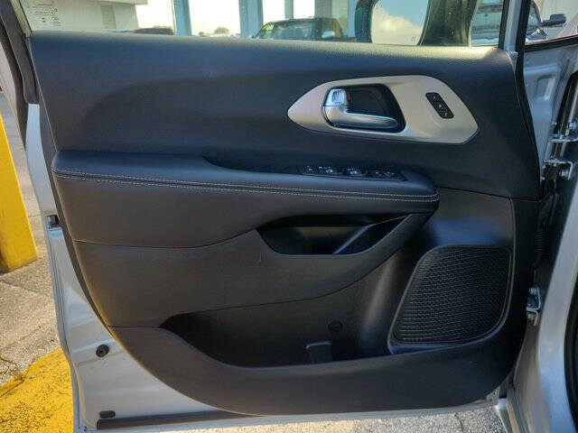 2024 Chrysler Pacifica Limited