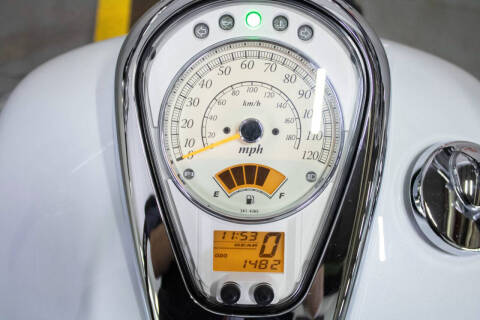 2023 Suzuki Boulevard C50T