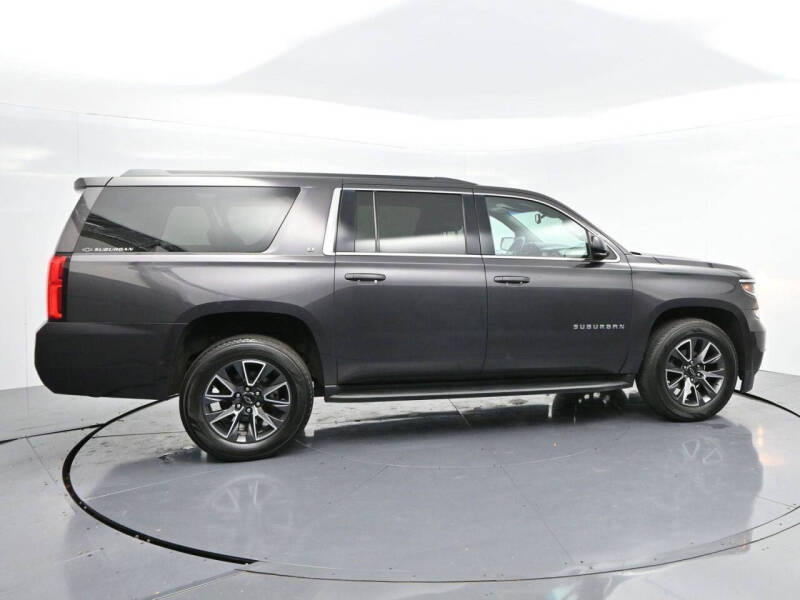 2018 Chevrolet Suburban LT