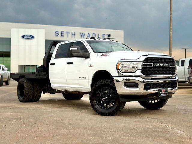 2024 RAM 3500 SLT
