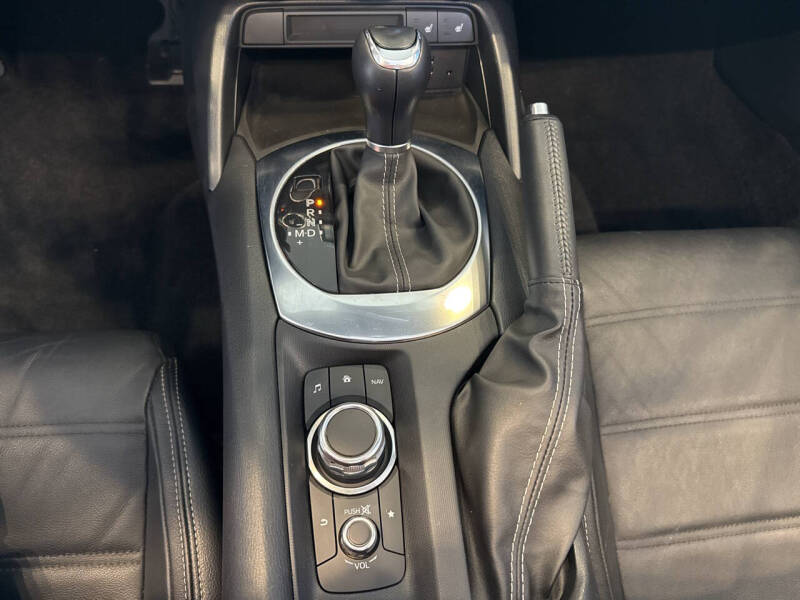 2019 FIAT 124 Spider Lusso