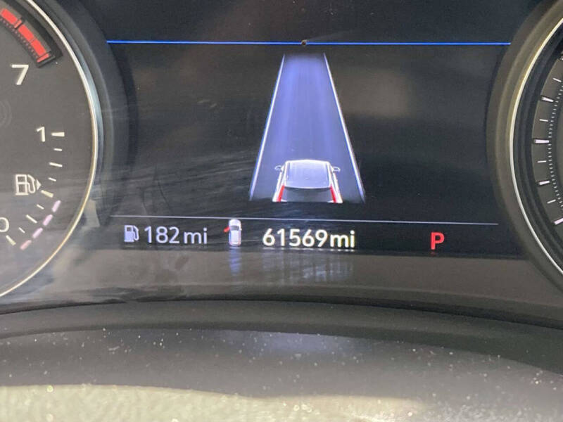 2022 Cadillac XT4 Premium Luxury