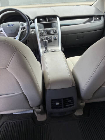 2013 Ford Edge SE