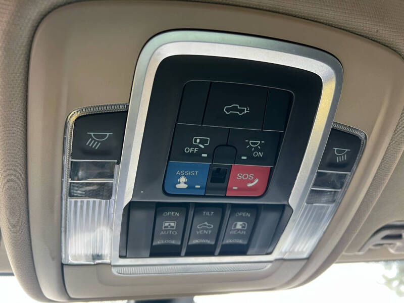 2022 RAM 3500 Laramie