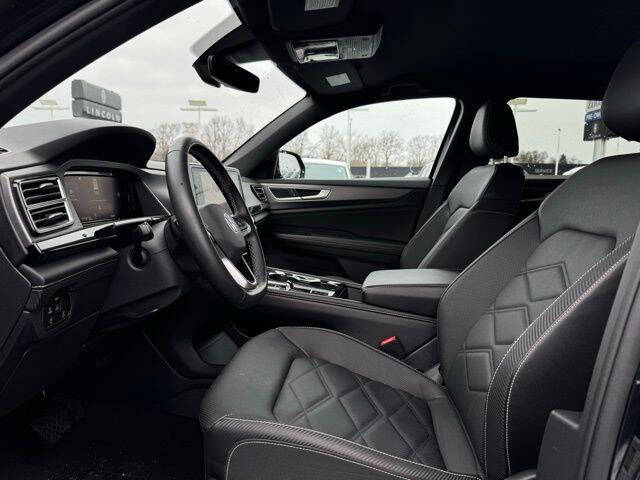 2025 Volkswagen Atlas Cross Sport SE 4Motion