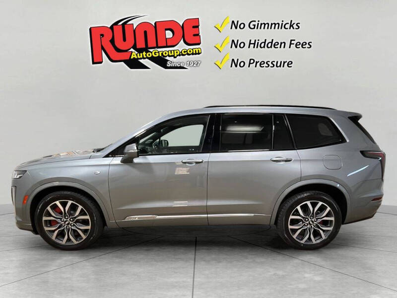 2023 Cadillac XT6 Sport