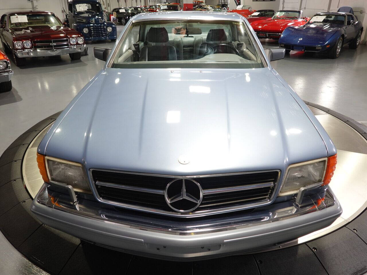 1987 Mercedes-Benz 560-Class 11