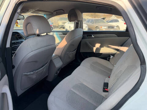 2017 Hyundai Sonata SE