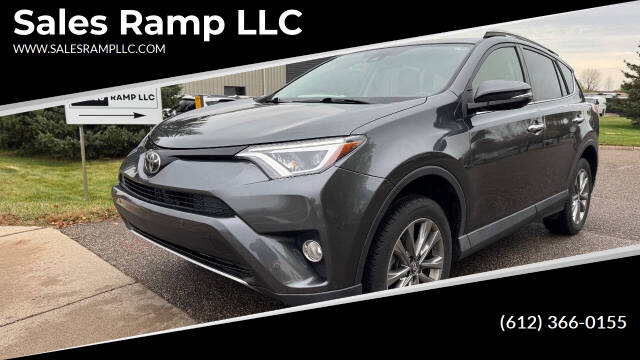 2017 Toyota RAV4 Limited's photo