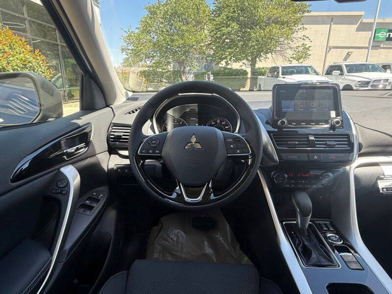 2026 Mitsubishi Eclipse Cross SE