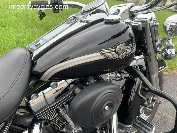 2003 Harley-Davidson Road King Classic