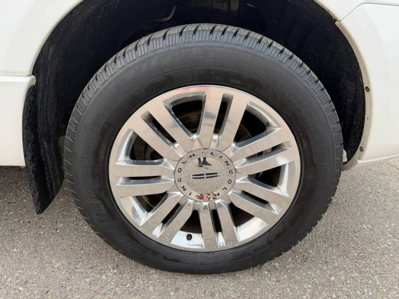 2014 Lincoln Navigator L