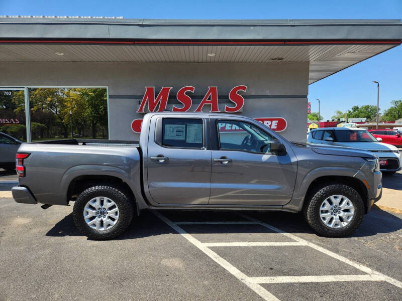 2024 Nissan Frontier SV's photo