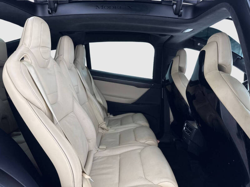 2016 Tesla Model X 75D