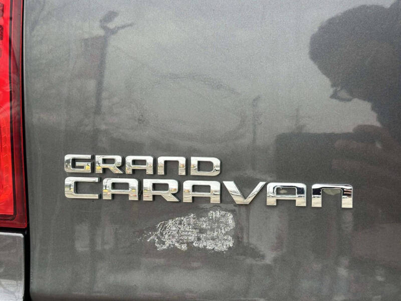 2016 Dodge Grand Caravan American Value Package