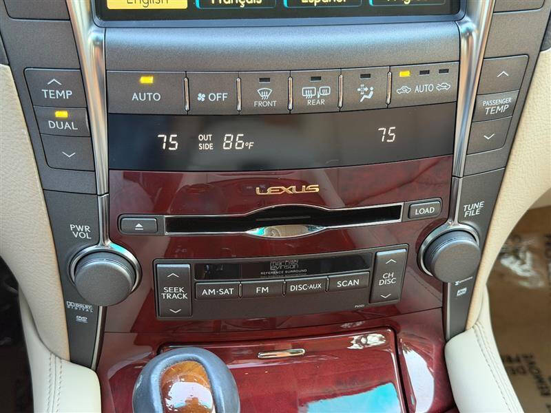 2007 Lexus LS 460