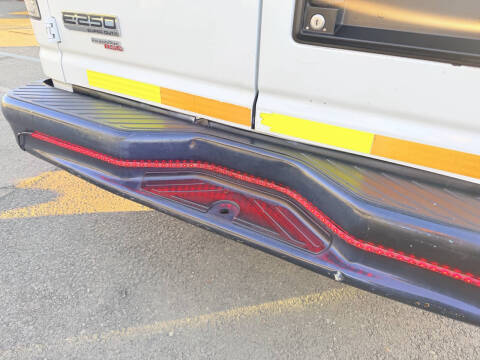 2011 Ford E-Series E-250