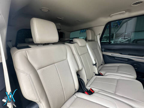 2022 Ford Expedition XLT