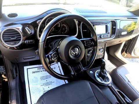 2013 Volkswagen Beetle Convertible 2.5L PZEV