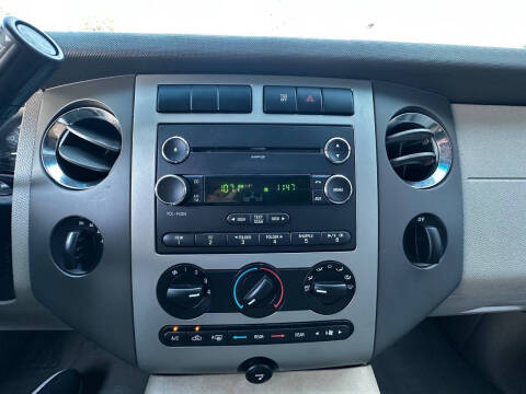 2013 Ford Expedition XL Fleet