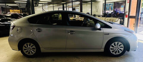 2014 Toyota Prius Plug-in Hybrid