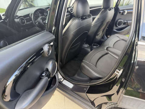 2015 MINI Hardtop 4 Door Cooper S