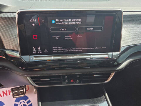 2024 Volkswagen Atlas Cross Sport SEL Premium R-Line 4Motion