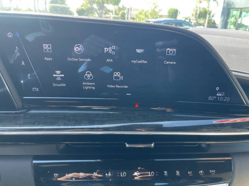 2024 Cadillac Escalade Premium Luxury